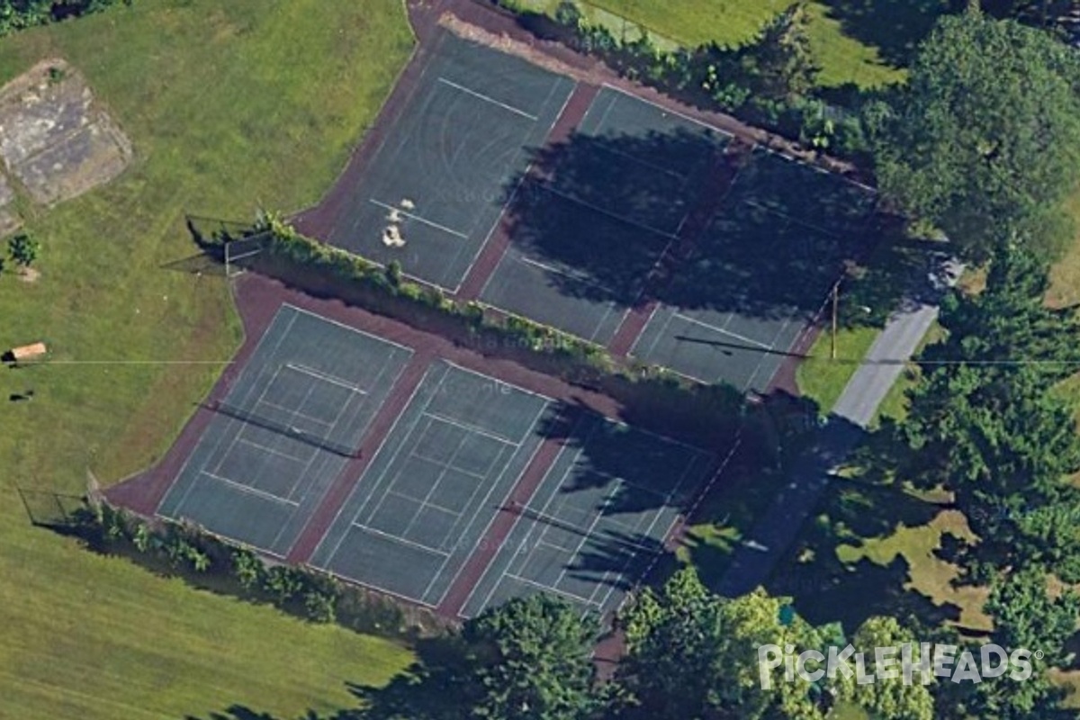 Photo of Pickleball at Hillhurst Park